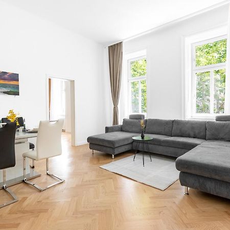 Stilvolle 2 Zimmer Apartment Im Wiener Altbaustil Nahe Donaukanal Exterior foto